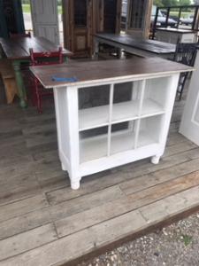 Primitive-style kitchen island furniture