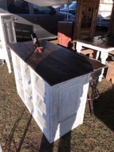Primitive-style kitchen island furniture