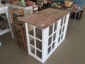 Primitive-style kitchen island furniture