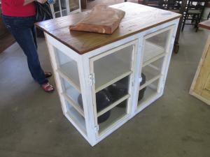 Primitive-style kitchen island furniture